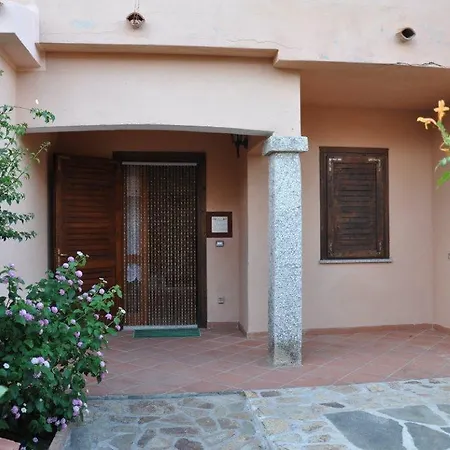 Domu Blu Casa Vacanze San Teodoro (Sardinia)